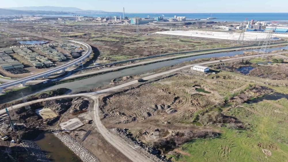 Samsun Yeni OSB&rsquo;de taşkın kontrol &ccedil;alışmaları
