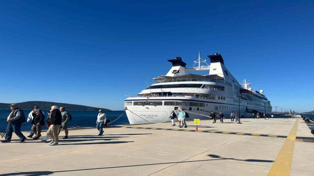 Bodrum&rsquo;a 357 yolcusuyla geldi
