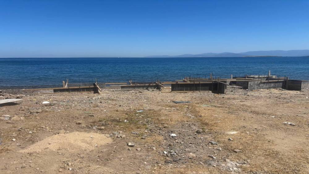 Sahile beton d&ouml;k&uuml;m&uuml;ne 150 bin TL ceza
