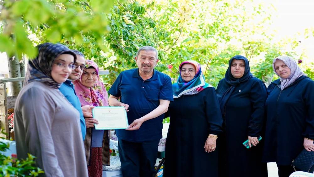 Başkan Bozkurt: "En b&uuml;y&uuml;k g&uuml;c&uuml;m&uuml;z milletimizle kurduğumuz g&ouml;n&uuml;l bağıdır"
