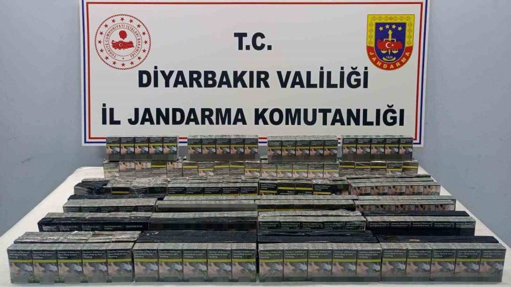 Diyarbakır&rsquo;da &ccedil;ok sayıda g&uuml;mr&uuml;k ka&ccedil;ağı &uuml;r&uuml;n ele ge&ccedil;irildi
