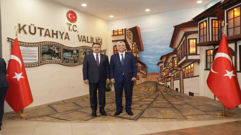 Ticaret Bakanı Bolat&rsquo;tan K&uuml;tahya Valiliğine ziyaret
