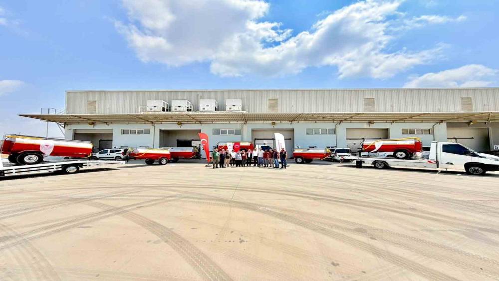 Tarsus&rsquo;ta &uuml;reticilere ekipman desteği ve teknik eğitim
