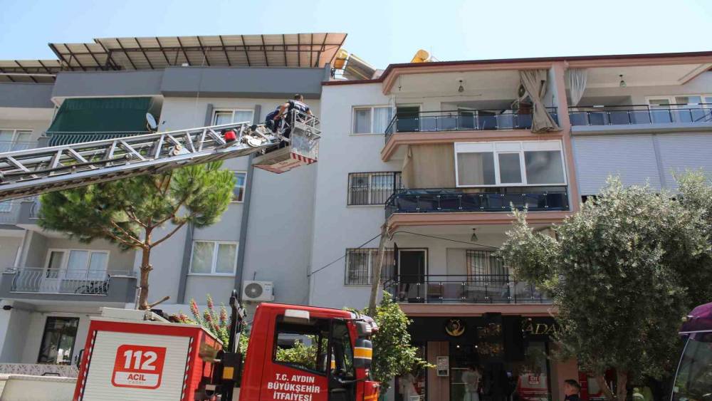 Kendisinden haber alınamayan yaşlı kadın evinde &ouml;l&uuml; bulundu
