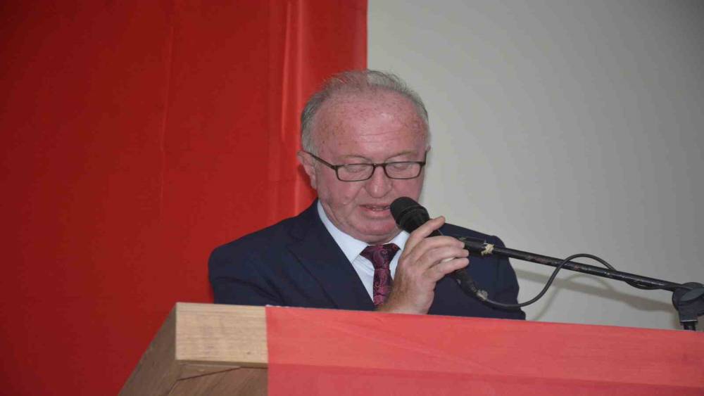Hikmet &Ccedil;ınar yeniden MHP Sinop İl Başkanı se&ccedil;ildi
