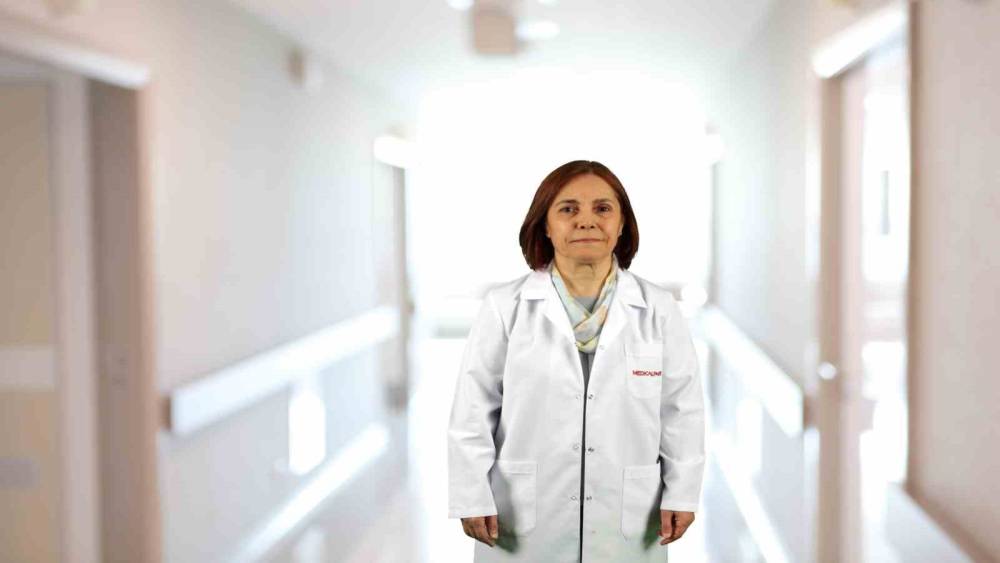 "Rahim kanserinde cerrahi tedavi hastalığın evresine g&ouml;re planlanıyor"
