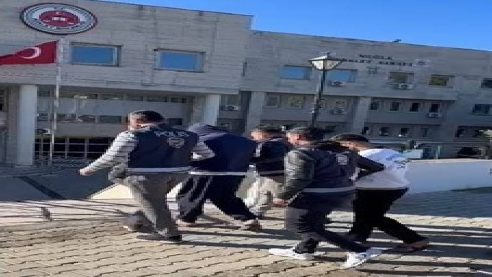 Muğla&rsquo;da fuhuş operasyonu
