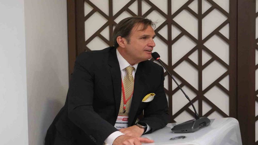 Başkan Vekili T&uuml;zmen: "Her arazi yapılaşmak zorunda değil"
