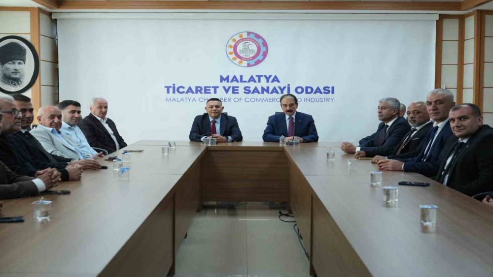Keskin ve Sadıkoğlu&rsquo;ndan Malatya i&ccedil;in ortak akıl &ccedil;ağrısı
