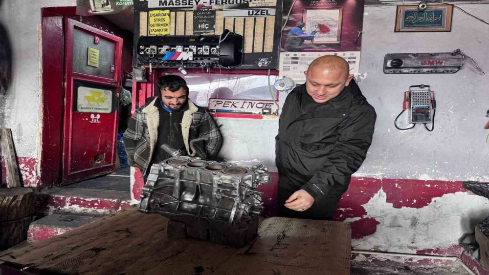 Başkan &Ouml;nal esnaf ve vatandaşlarla istişarede bulundu
