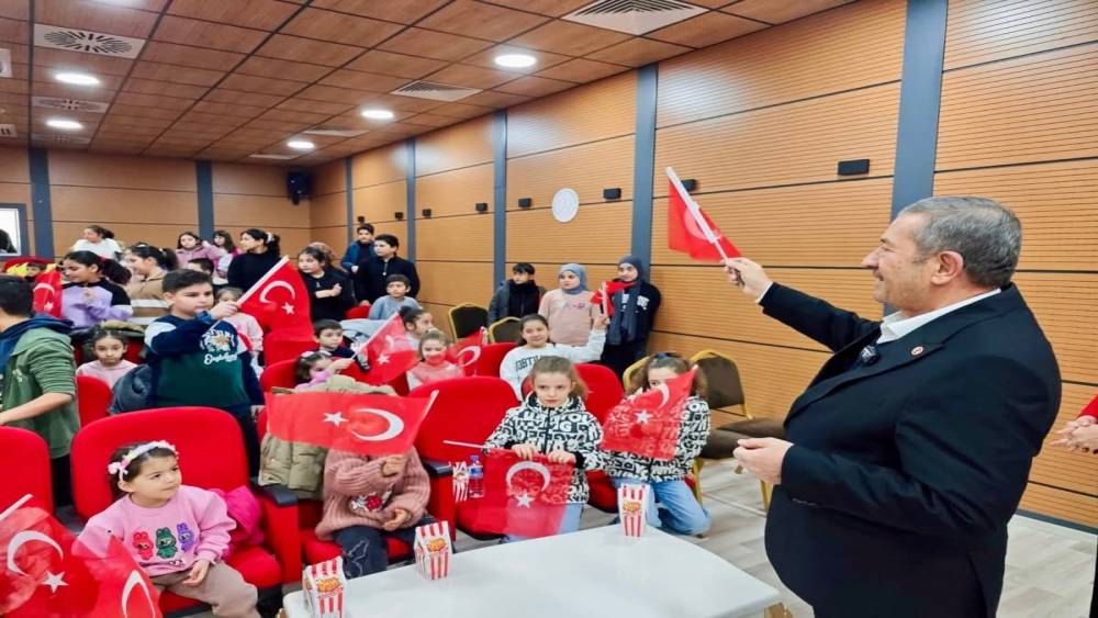 Darende&rsquo;de &ccedil;ocuklar i&ccedil;in "&Ccedil;ocuk Sinema G&uuml;nleri" başladı
