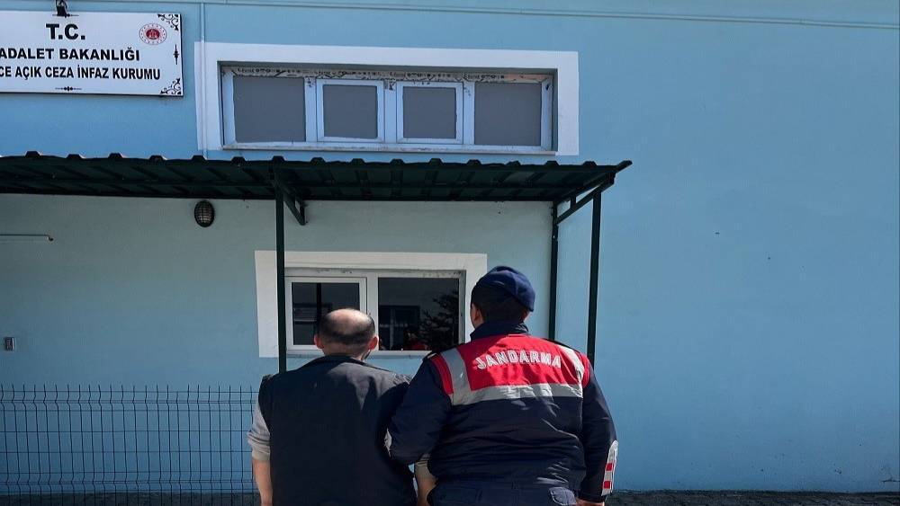 D&uuml;zce&rsquo;de aranan 65 kişi yakalandı, 27 şahıs tutuklandı
