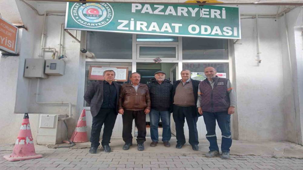 T&uuml;t&uuml;n Pazaryeri&rsquo;nin ge&ccedil;im kapısı oluyor
