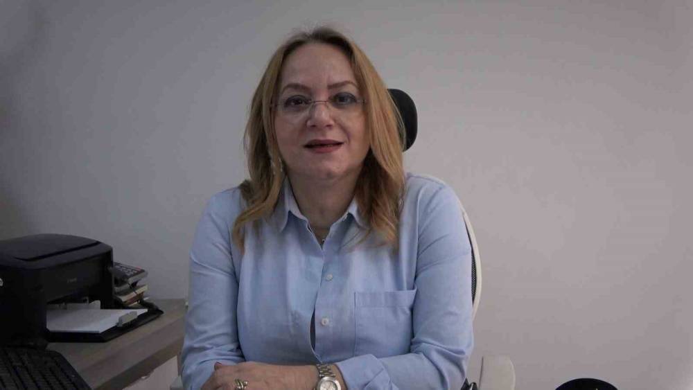 Do&ccedil;. Dr. Ayhan Babaroğlu: "S&uuml;rekli ekranla vakit ge&ccedil;iren &ccedil;ocuklarda beyin gelişimi dengesiz ilerleyebilir"
