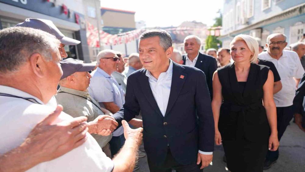 CHP&rsquo;li Bayırk&ouml;y Belediye Başkanı Aykut Dilsiz, &Ouml;zel&rsquo;i karşılamaya gelmedi

