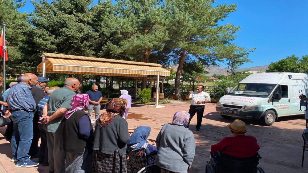 Erzincan&rsquo;da 63 yaşlıya sağlık ve farkındalık eğitimi verildi
