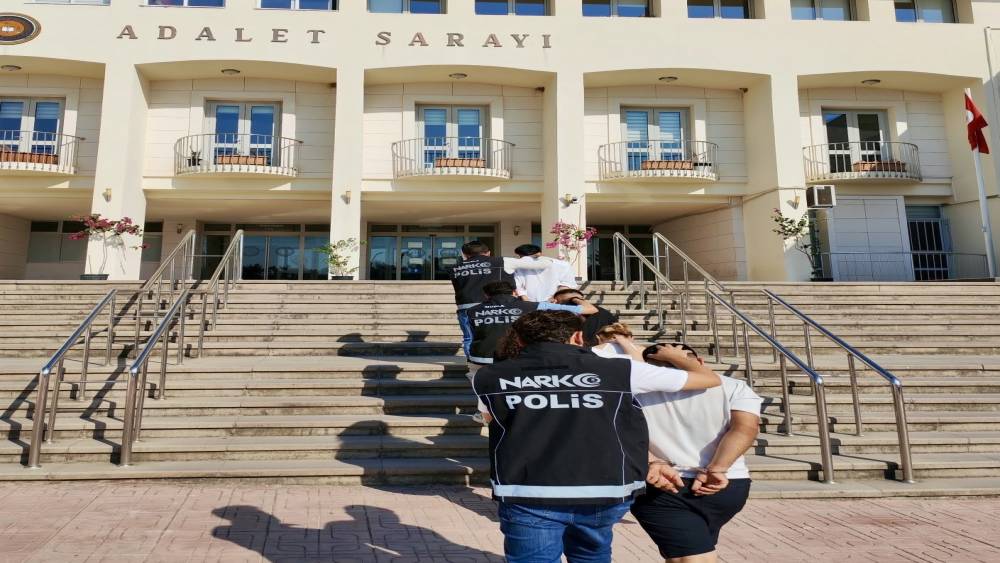 Bodrum&rsquo;daki uyuşturucu operasyonunda 3 ş&uuml;pheli tutuklandı
