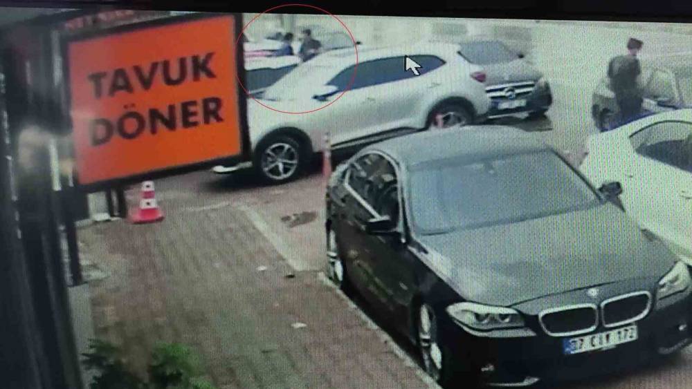 3 g&uuml;nl&uuml;k evli yeğenine 7 el ateş etti, mahkemede "Amacım &ouml;ld&uuml;rmek değildi" dedi
