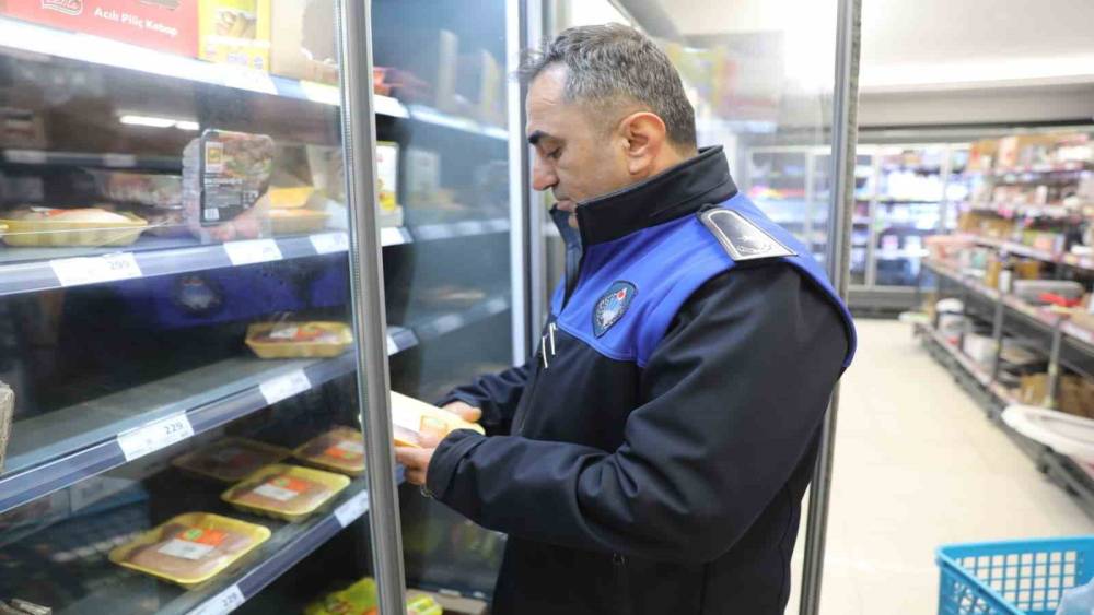 Battalgazi&rsquo;de market denetimleri s&uuml;r&uuml;yor
