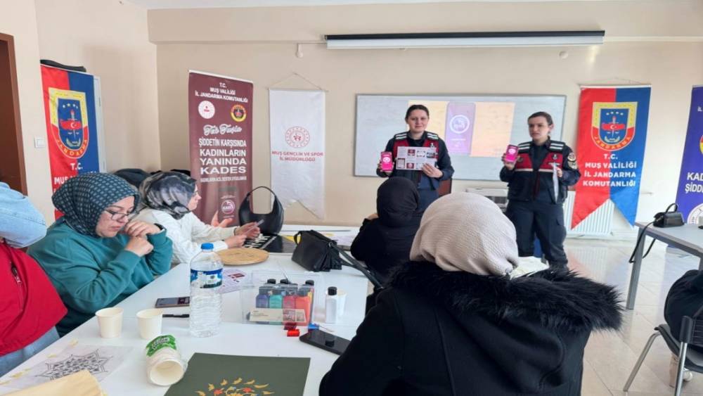 Muş&rsquo;ta kadınlara y&ouml;nelik KADES bilgilendirmesi
