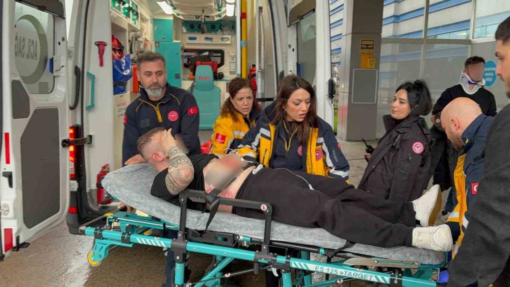 Samsun&rsquo;da bı&ccedil;aklı kavga: 2 yaralı
