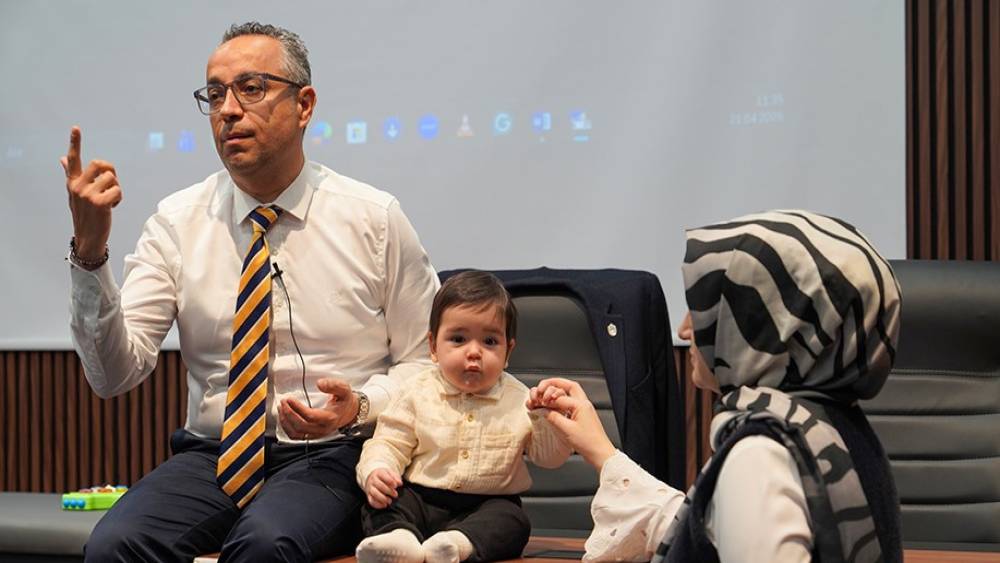 ET&Uuml;&rsquo;de pediatrik rehabilitasyonda erken m&uuml;dahale ele alındı
