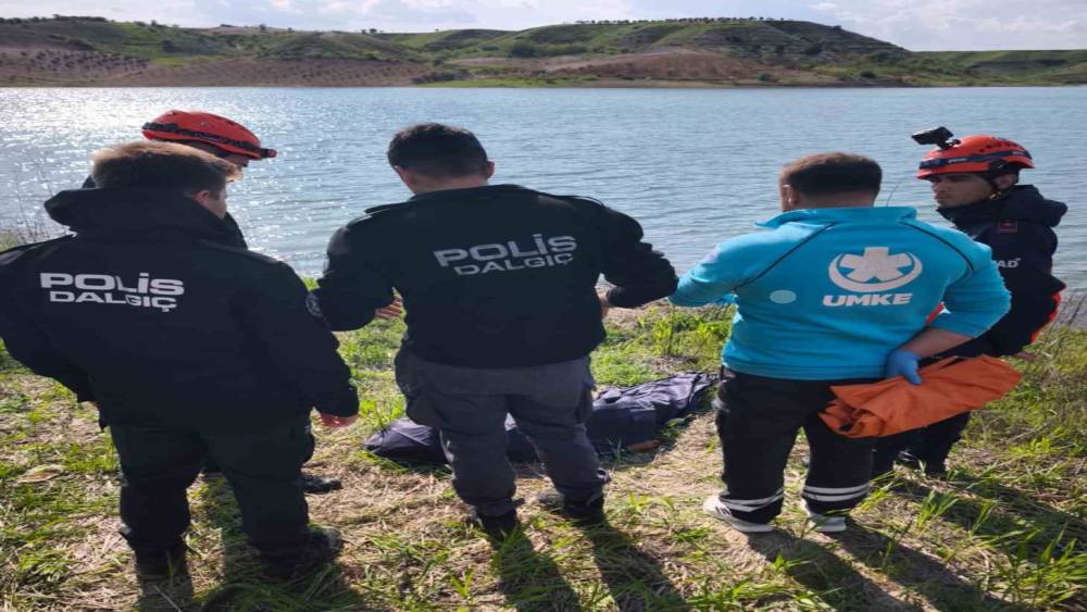 Baraja giren yaşlı adam boğuldu
