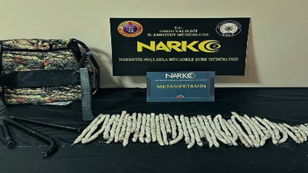 Ordu&rsquo;da kamp sandalyelerinden &ccedil;ok sayıda uyuşturucu &ccedil;ıktı: 3 tutuklama
