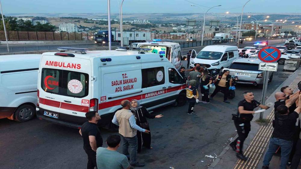 2&rsquo;si kardeş 3 kişinin &ouml;ld&uuml;ğ&uuml; olayda &ccedil;ok sayıda ş&uuml;pheli g&ouml;zaltına alındı
