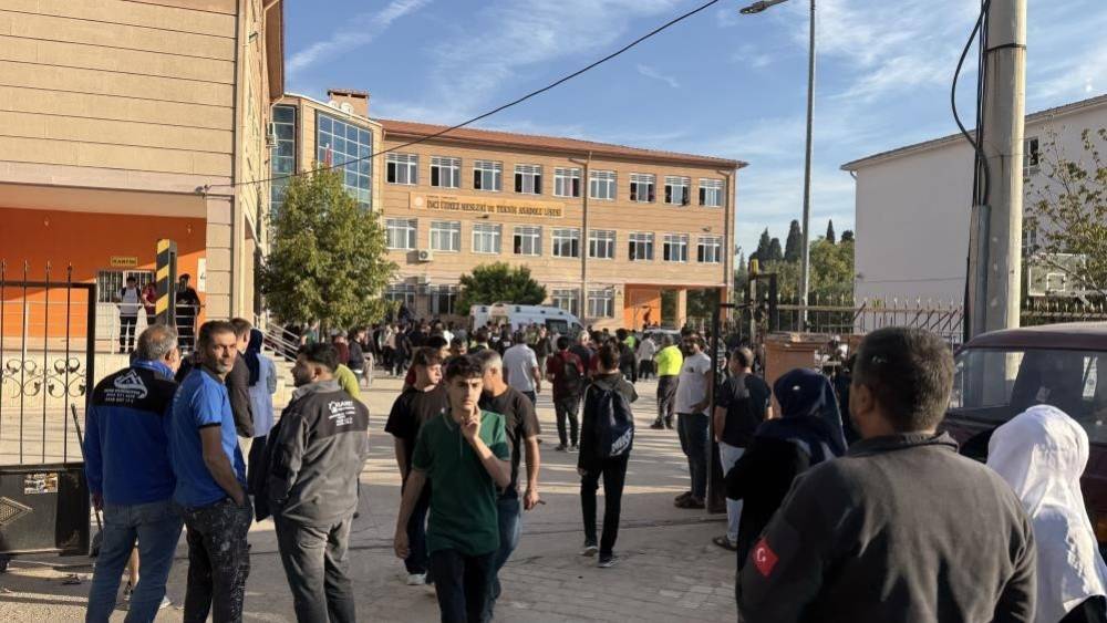 Turgutlu&rsquo;daki saldırıda g&ouml;rg&uuml; tanıkları: "Elinde t&uuml;fek vardı m&uuml;dahale edemezdik"
