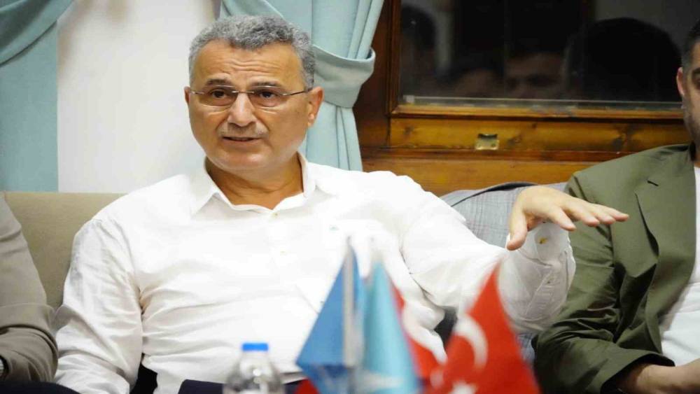 Başkan Kurnaz: "Gen&ccedil;lerimiz bizim i&ccedil;in &ccedil;ok kıymetli"
