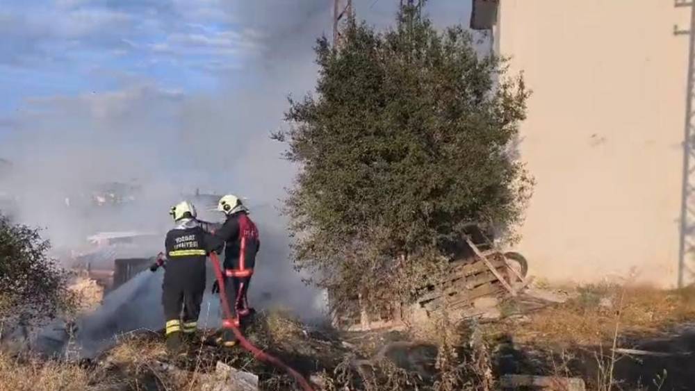 Yozgat&rsquo;ta trafodaki patlama sonrası yangın &ccedil;ıktı
