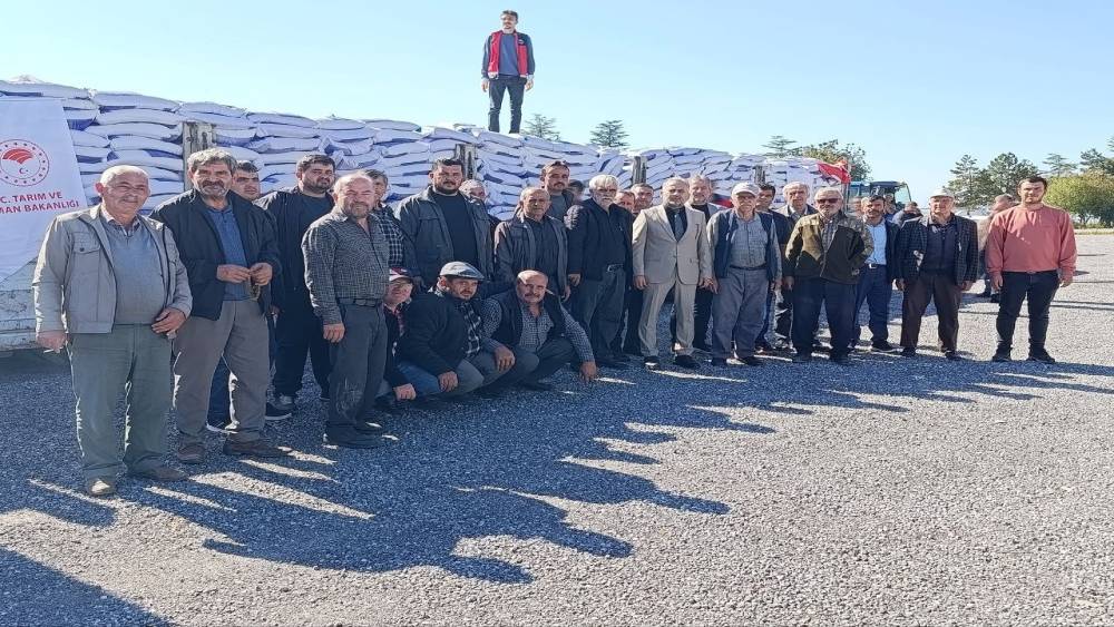 Beyşehir ve H&uuml;y&uuml;k&rsquo;te mercimek &uuml;reticisine 3,6 milyon liralık destek
