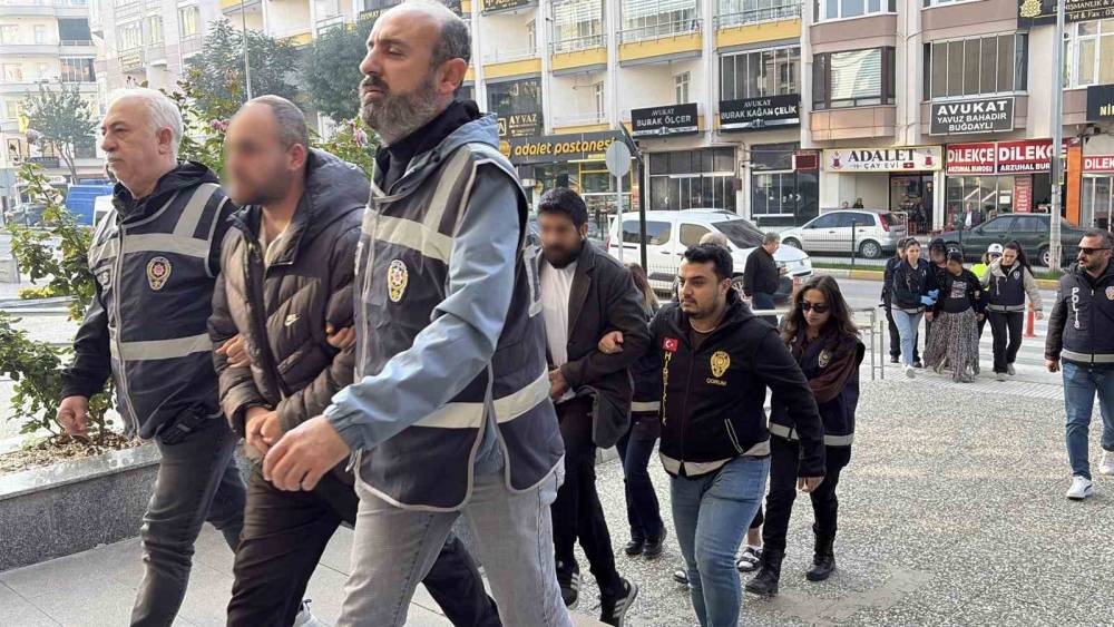 &Ccedil;orum&rsquo;da sanayi ve inşaat hırsızlarına operasyon: 12 g&ouml;zaltı
