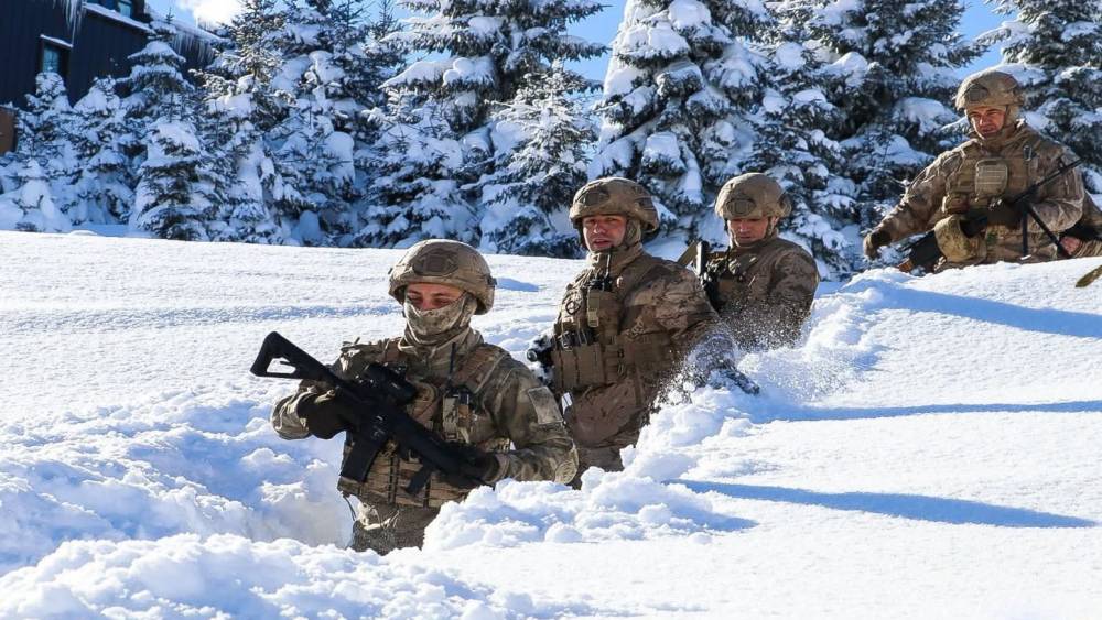 Ordu&rsquo;da jandarmadan kar altında arama-kurtarma tatbikatı
