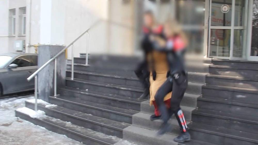 Kayseri&rsquo;de eş zamanlı &lsquo;fuhuş&rsquo; operasyonu: 6 şahıs tutuklandı
