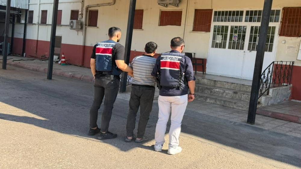 Gaziantep&rsquo;te g&ouml;&ccedil;men ka&ccedil;ak&ccedil;ılığı operasyonu: 2 organizat&ouml;r yakalandı
