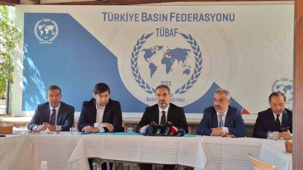 AK Parti Genel Başkan Yardımcısı Şen&rsquo;den anket a&ccedil;ıklaması: "Y&uuml;zde 37-38&rsquo;lerdeyiz"
