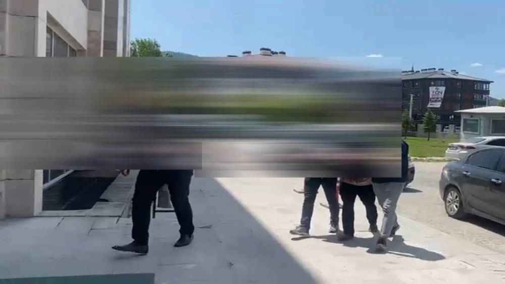 K&uuml;tahya&rsquo;da 20 yıl hapis cezasıyla aranan h&uuml;k&uuml;ml&uuml; yakalandı
