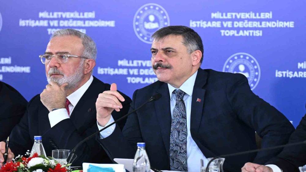 Bakan &Ccedil;ift&ccedil;i: "Ahbap &ccedil;avuş rezaleti, resmi kurumların g&uuml;venilirliğini bir kez daha ortaya koydu"
