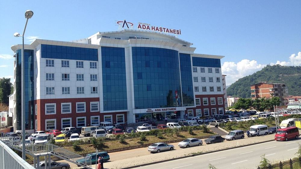 Kalp krizi nedeniyle gelen hastaya "kas ağrısı" tanısı konup taburcu eden hastane hakkında bakanlık soruşturma izni verdi
