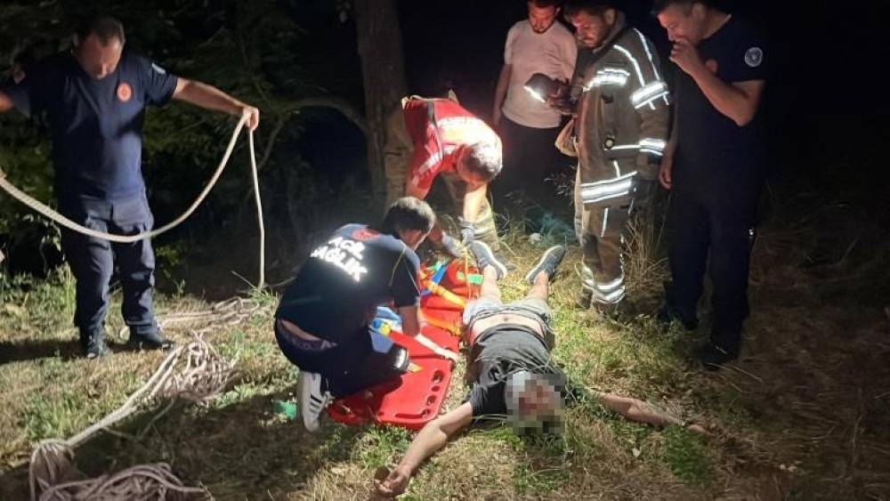 Manevra yaparken u&ccedil;urumdan d&uuml;şt&uuml;: Kurtarılma anları kamerada
