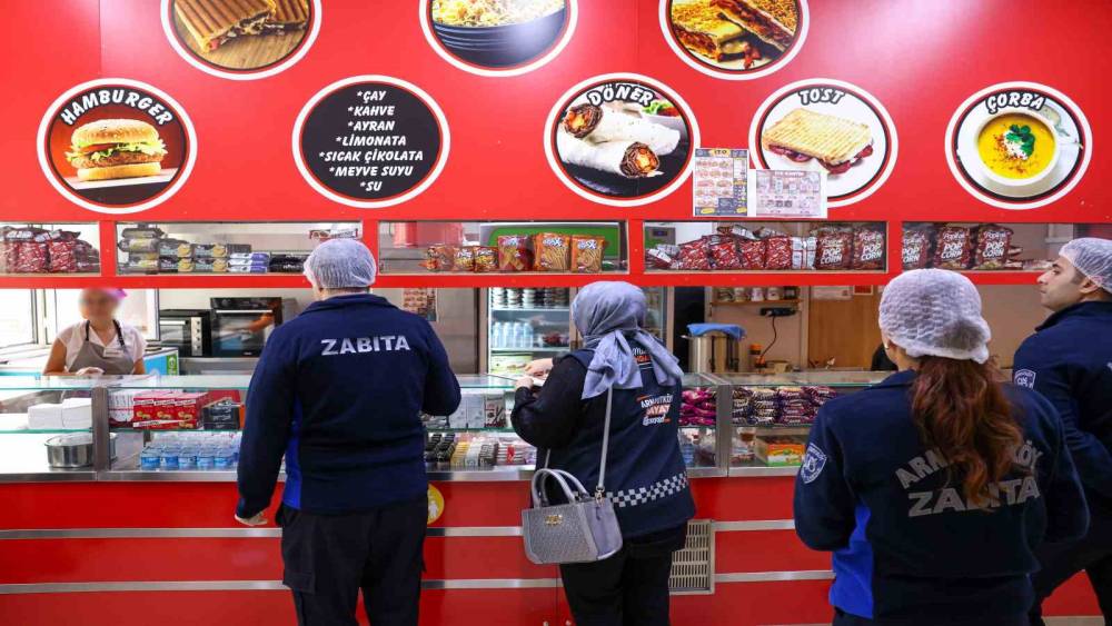 Arnavutk&ouml;y Belediyesi okul kantinlerinde sağlıklı ve g&uuml;venli gıda i&ccedil;in sahada
