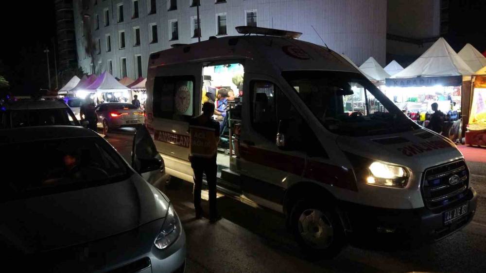 Malatya&rsquo;da park yeri tartışması kanlı bitti: 4 yaralı

