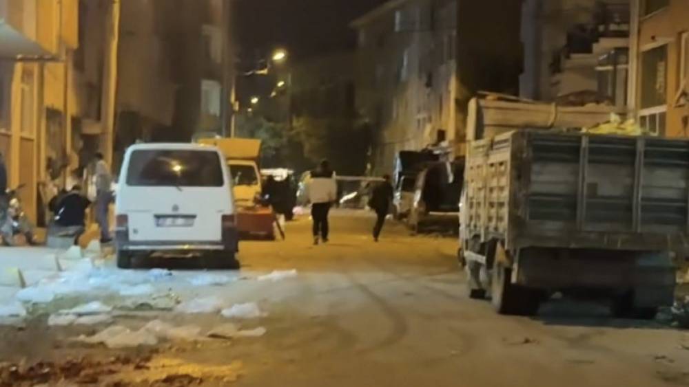 Eskişehir&rsquo;de darp edilen yaralı şahıs tedaviyi reddedip ka&ccedil;tıktan sonra boş bir arsada baygın halde bulundu
