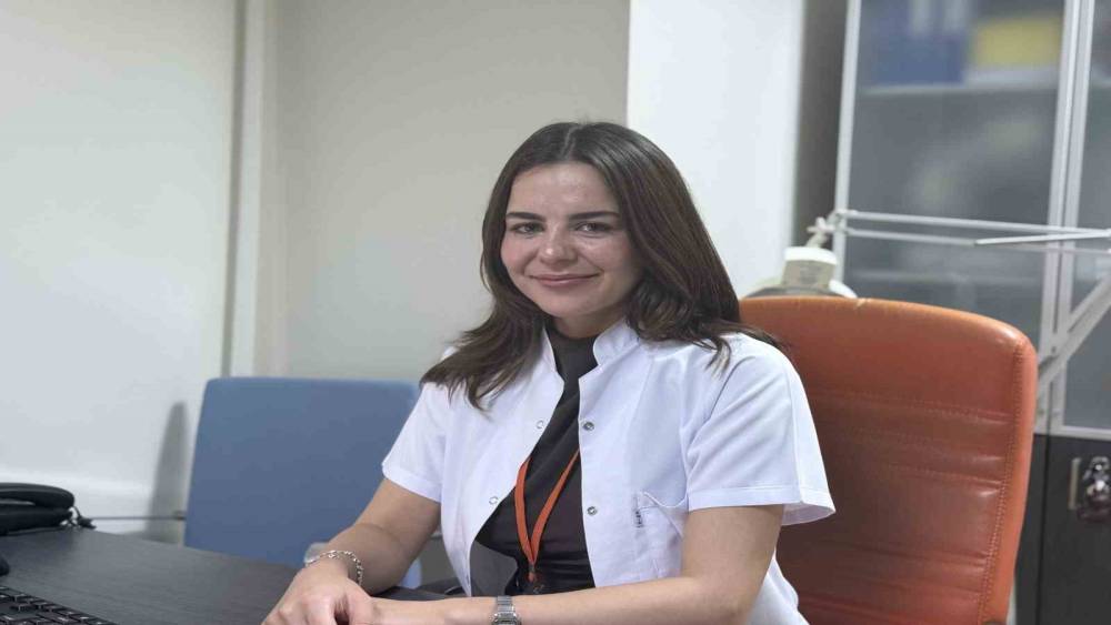 Uzmanlar uyardı: "Basit leke zannettiğimiz bir lezyon cilt kanseri de olabilir"
