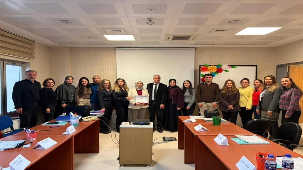 Karab&uuml;k&rsquo;te "anne s&uuml;t&uuml; ve emzirme danışmanlığı" eğitimi tamamlandı
