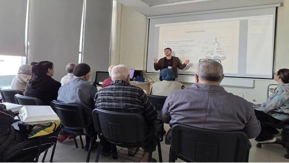 Diyabet Okulu Nisan mezunlarını verdi
