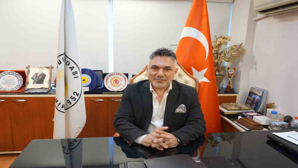 İzmir&rsquo;de kuyumculukta suistimalleri &ouml;nlemek i&ccedil;in &rsquo;Mavi Kart&rsquo; zorunluluğu getirildi
