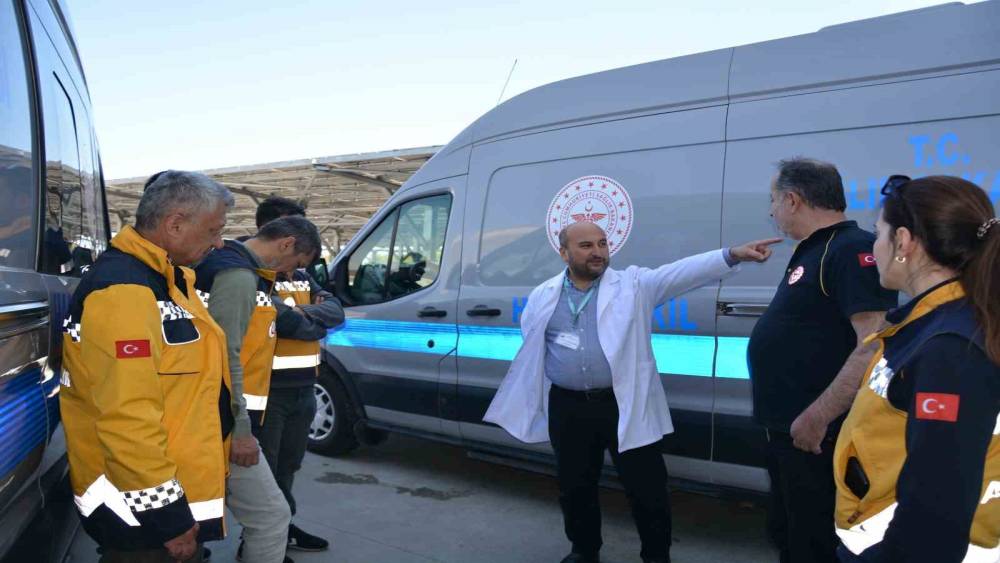 Bafra Devlet Hastanesi&rsquo;nden hasta naklinde &ouml;rnek hizmet: 2025&rsquo;te 3 bin 984 kişiye ulaşıldı
